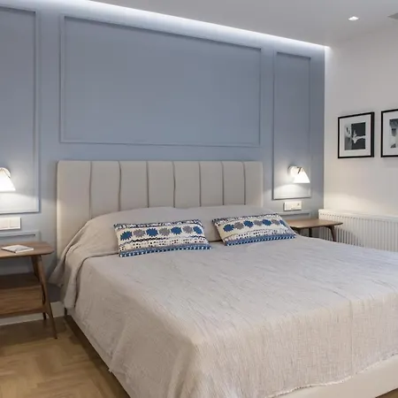 Chic Central Athens Apartment At Mavilli Sq.-2